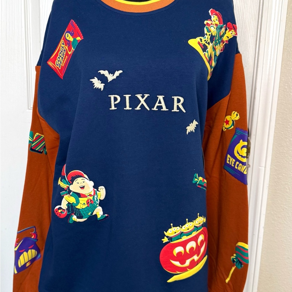 Disney Pixar Halloween BoxLunch Sweatshirt Size L -NWT Toy Story Up Monsters Inc